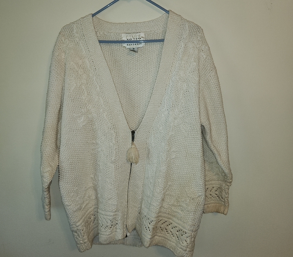 Elegant Cream Knit Cardigan